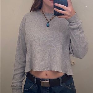Brandy Melville Crew Neck Cropped Sweater